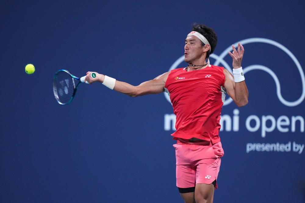 一场近乎完 一场近乎完